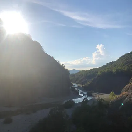 Jolie Petite Maison Chez Barbara Σπίτι διακοπών *