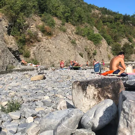 Jolie Petite Maison Chez Barbara Garbagna