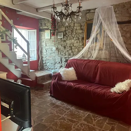 Jolie Petite Maison Chez Barbara Garbagna