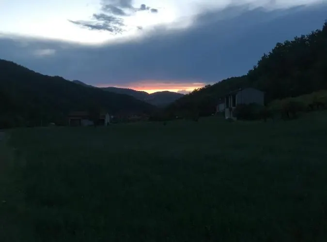 Jolie Petite Maison Chez Barbara Hébergement de vacances Garbagna