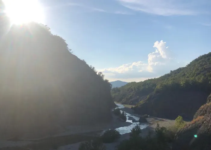 Jolie Petite Maison Chez Barbara Hébergement de vacances *